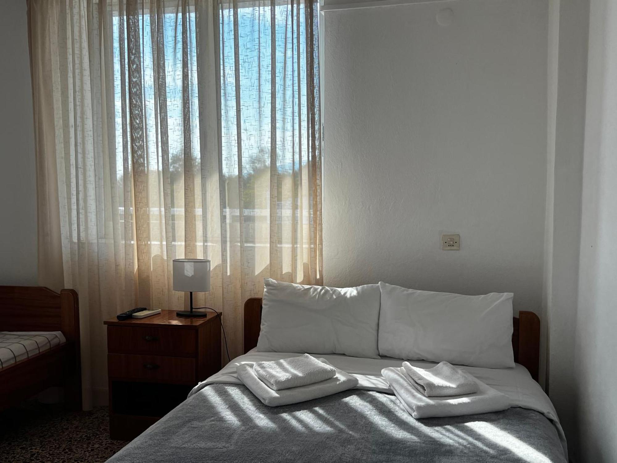 Prado Apartment Hotel Limin Litochorou ภายนอก รูปภาพ